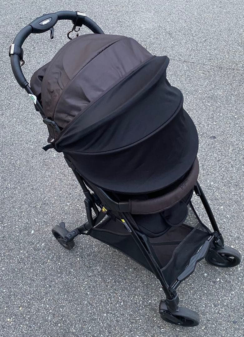 ピジョン　ビングルBB3 ソーホーブラック　純正サンシェード付き