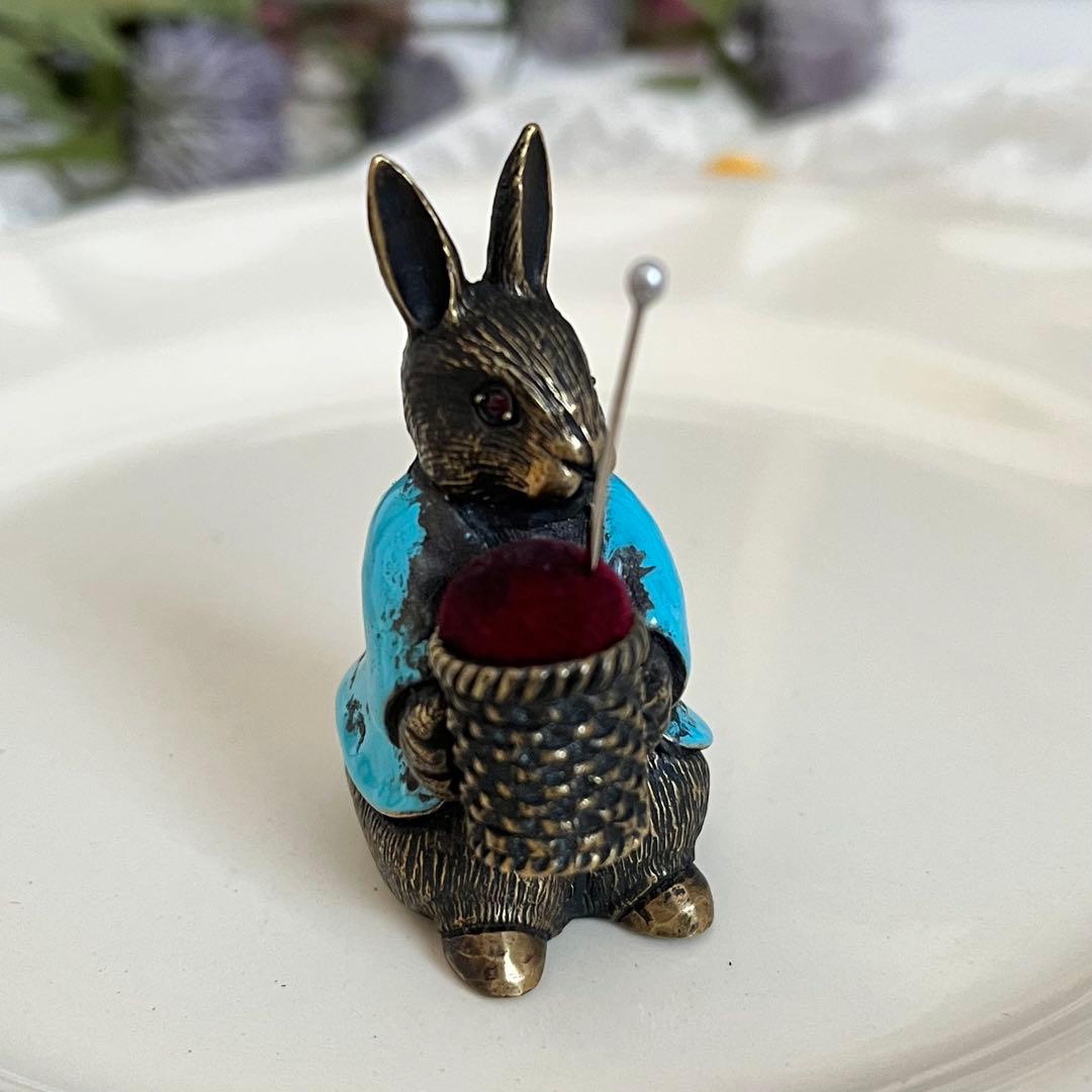 ピンクッション　針山　うさぎ　アンティーク　ヴィンテージ　ビンテージ