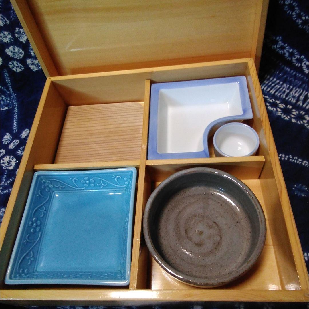 ともこ　松花堂弁当　ヒノキ木製セット 皿4点付き　5客