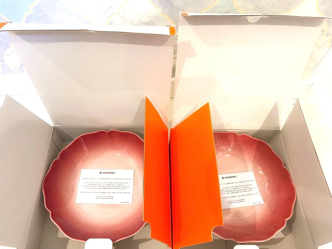 ルクルーゼ　エレガントフリルディシュ　ナチュラルピンク　2枚セット　新品✨