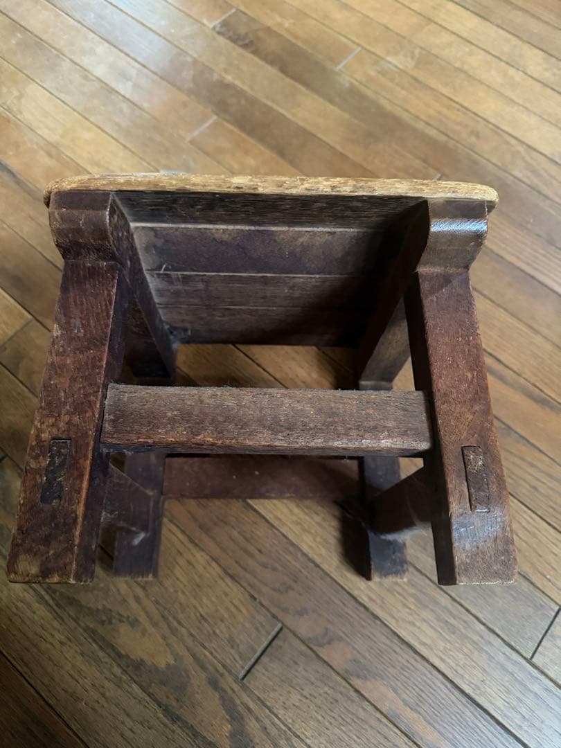 gentookidsカエルの送料も込匠　木工職人技ミニチェア　椅子天然無垢