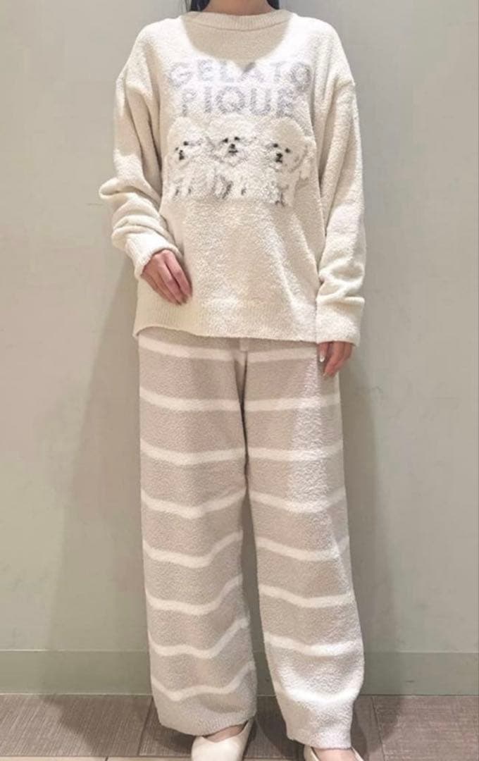 新品♡今季ジェラートピケ♡ モチーフジャガードプルオーバー&ロングパンツセット