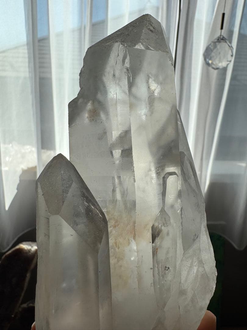 クリアクォーツ クラスター　マダガスカル産※10月中台座付き⭐︎