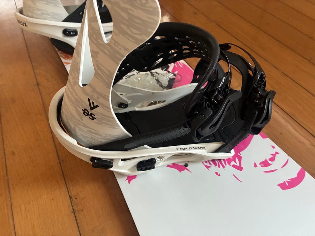 FLUX DSビンディング Ignio 138cm スノーボード板