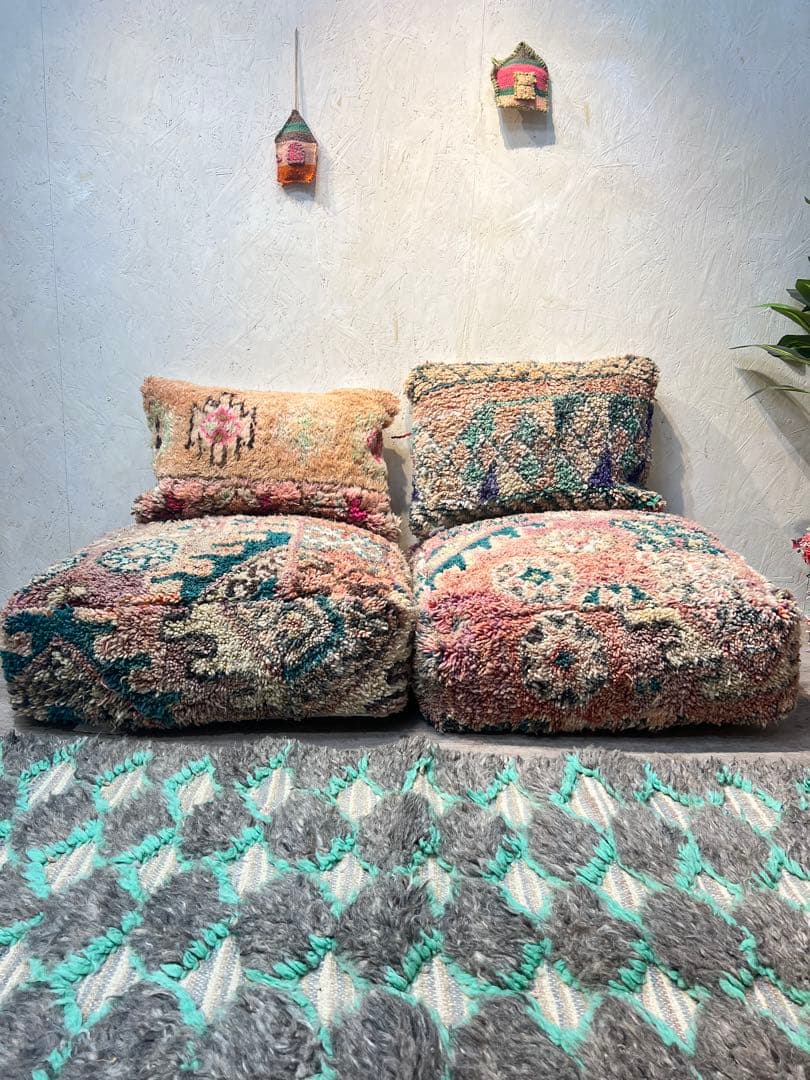 幾何学模様 グレー×水色ラグ 約150×100cm モロッコアジラル ベニワレン