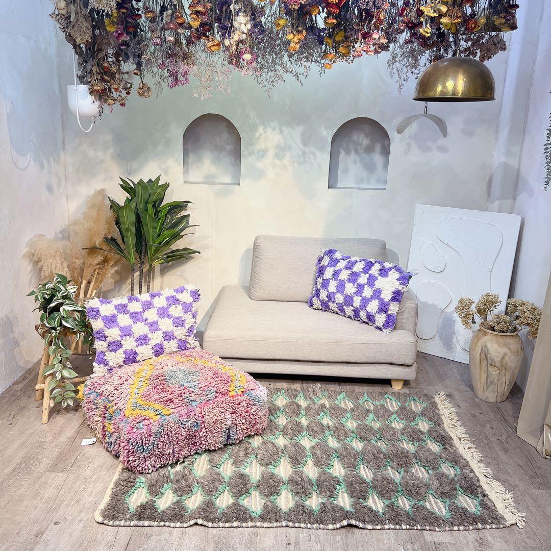 幾何学模様 グレー×水色ラグ 約150×100cm モロッコアジラル ベニワレン