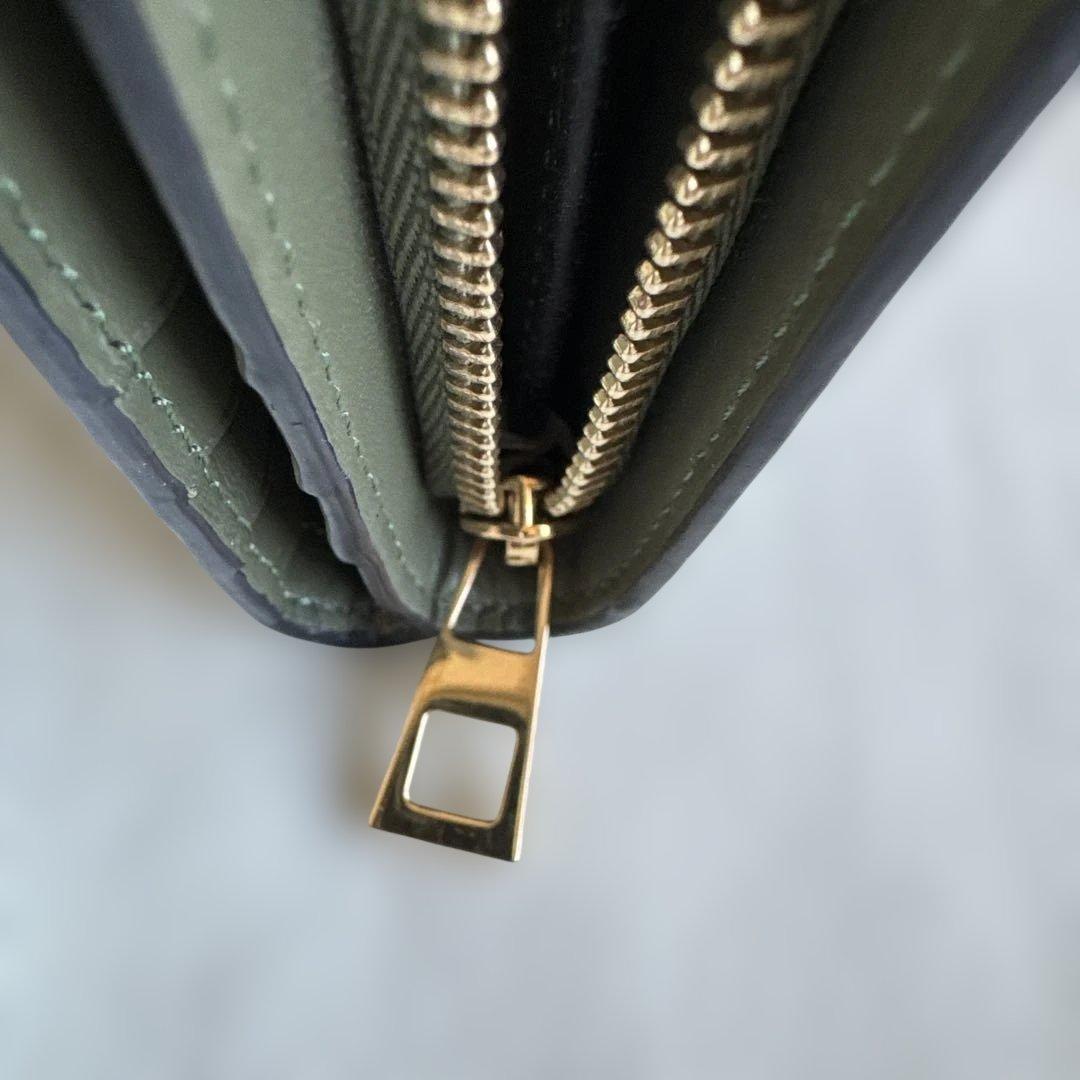 ロエベ LOEWE リピート コンパクト アナグラム アボカドグリーン