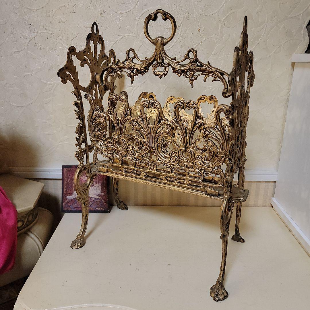 ヴィクトリアンスタイル 　マガジンラック　物入れ　アンティーク仕上げヴィンテージ