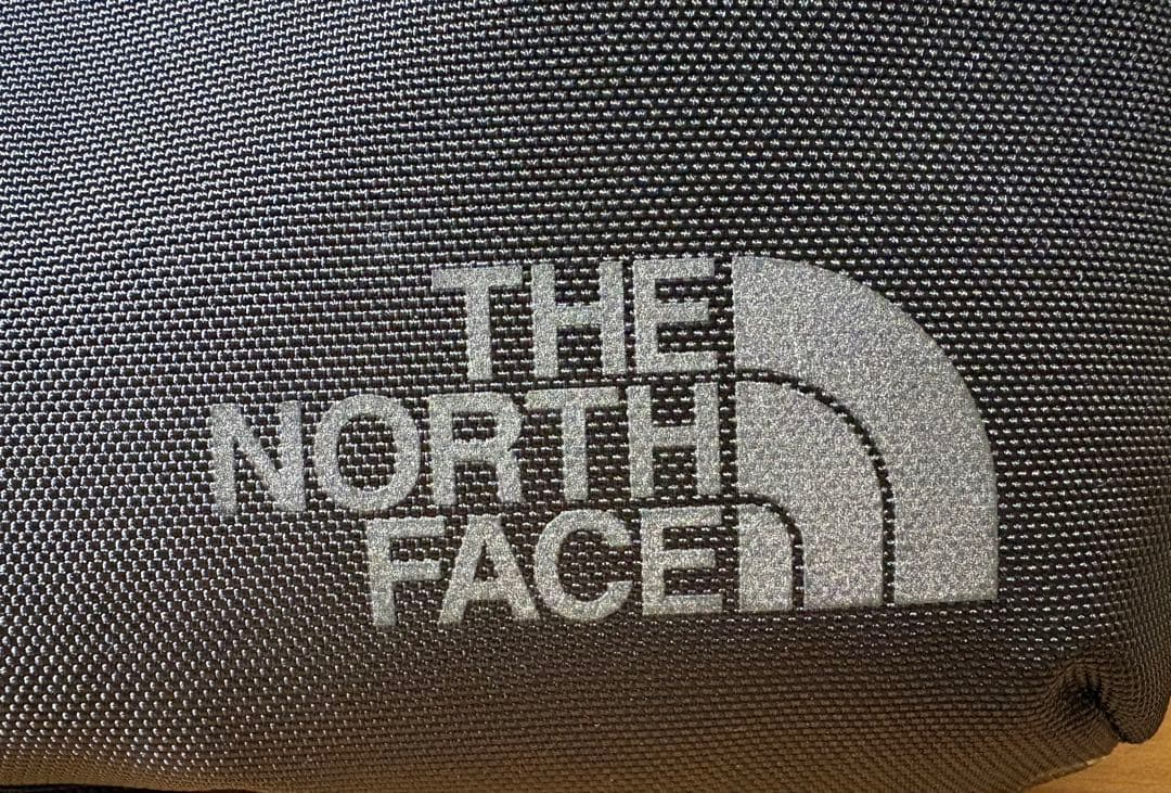 【美品】THE NORTH FACE シャトルダッフル NM82217