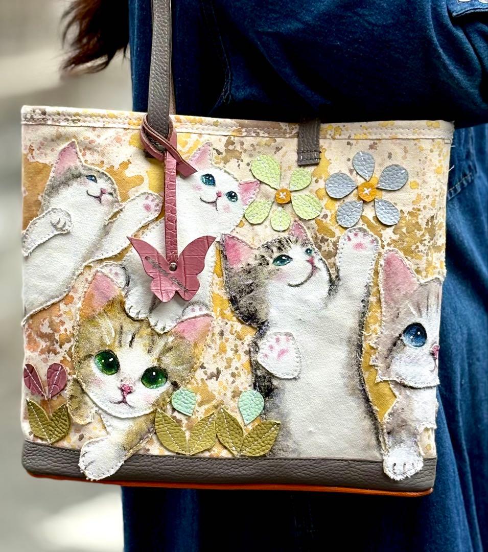 (手づくり)\"いろんな子たち\"ねこイヌアップリケトートバッグネコわんちゃん