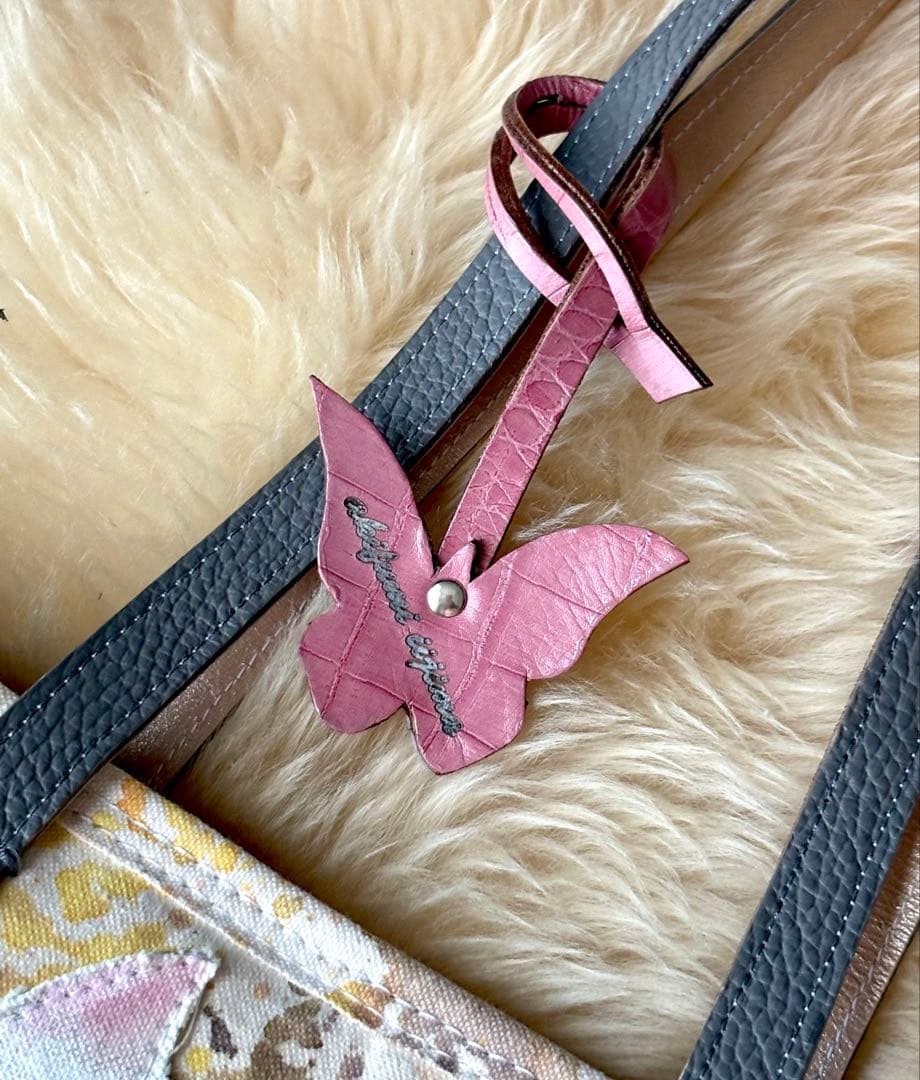 (手づくり)\"いろんな子たち\"ねこイヌアップリケトートバッグネコわんちゃん