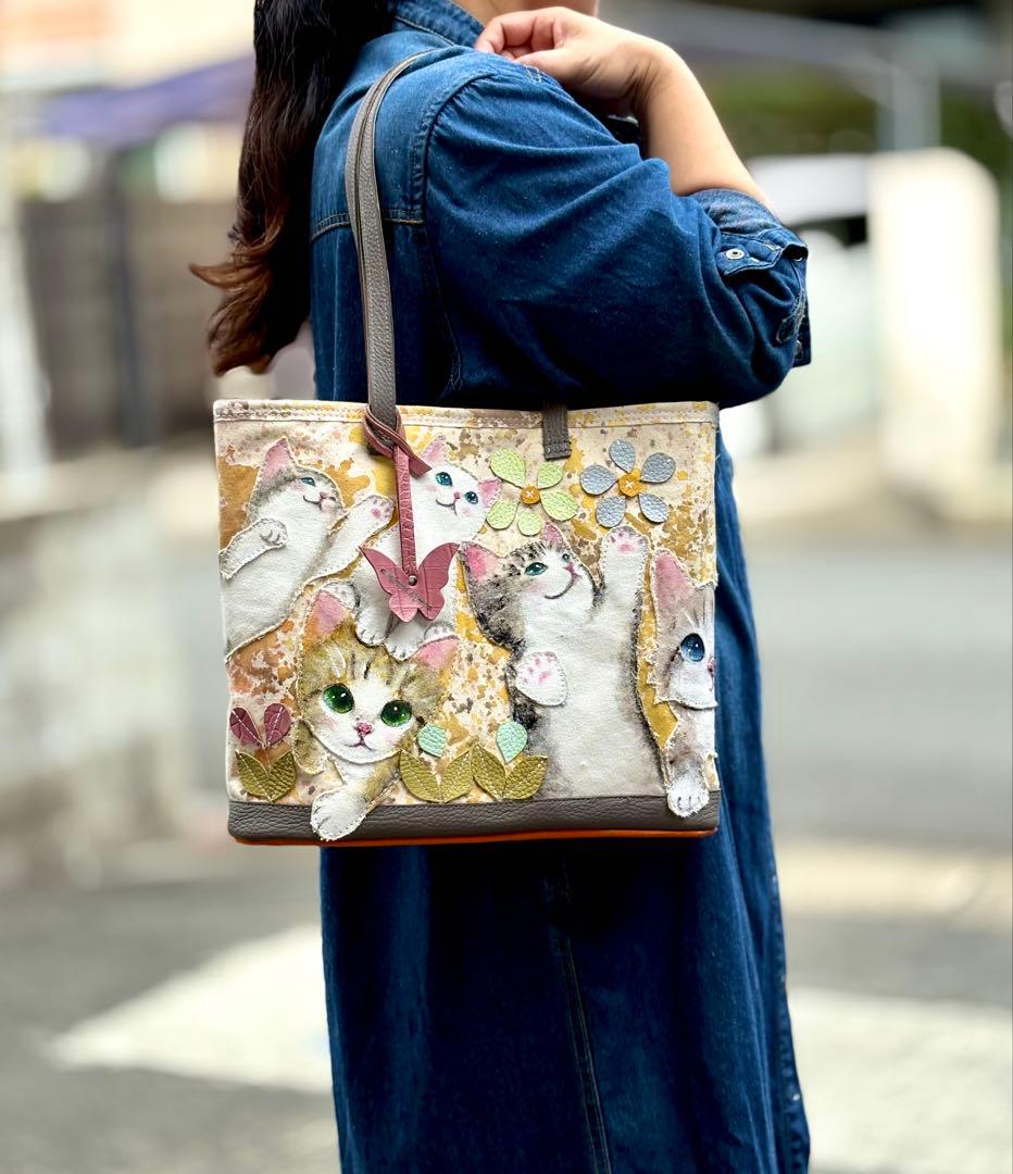 (手づくり)\"いろんな子たち\"ねこイヌアップリケトートバッグネコわんちゃん