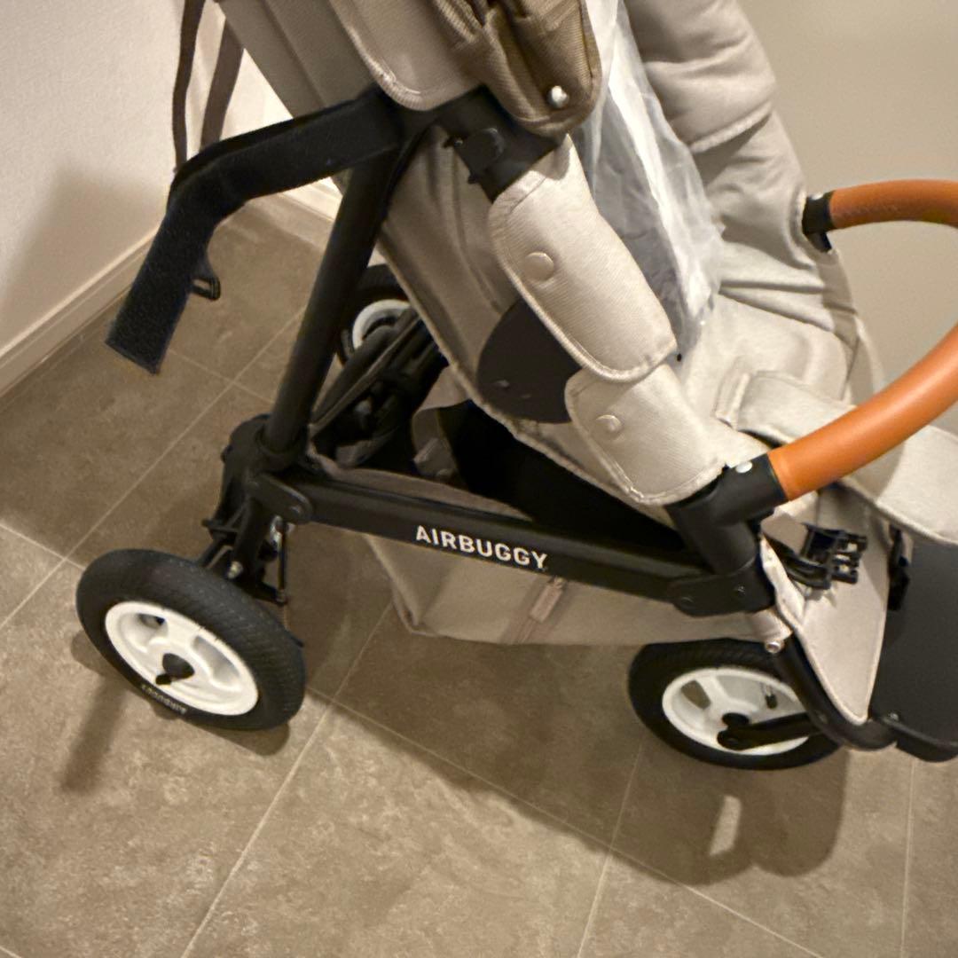 ベビーカー　エアバギー　ココブレーキ