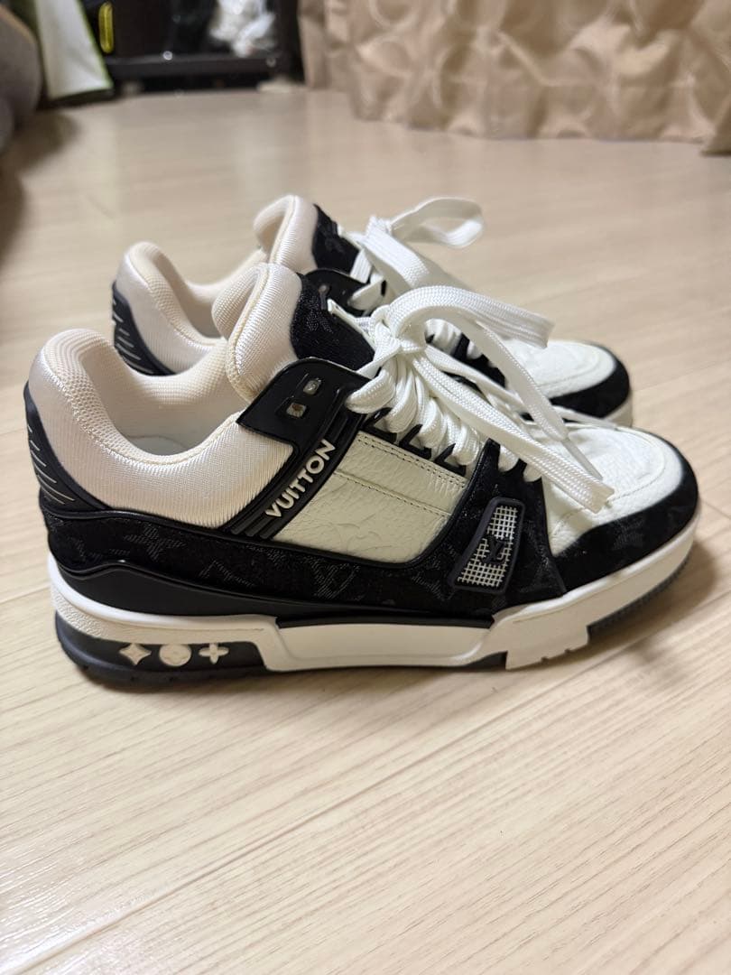 【X-1】Louis Vuitton トレイナーライン　スニーカー