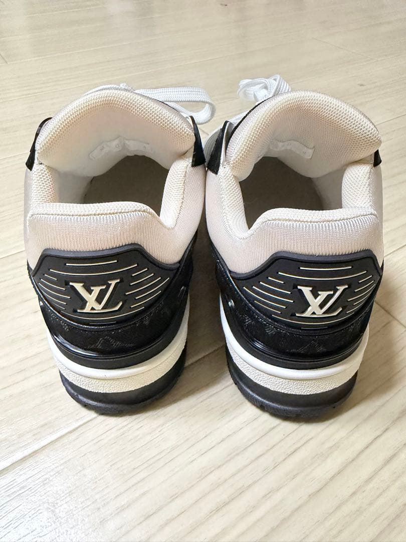 【X-1】Louis Vuitton トレイナーライン　スニーカー