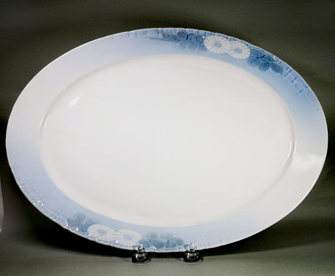 【ゆっち】　ミッドサマーナイトドリーム　オーバルプレート　ブルー