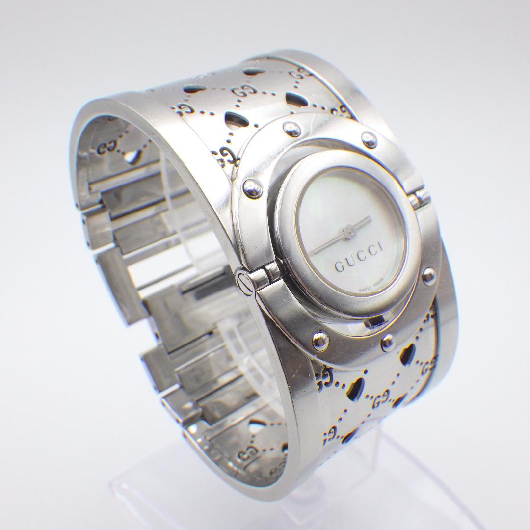 稼働 GUCCI グッチ トワール バングル腕時計 ハートデザイン ピンクシェル