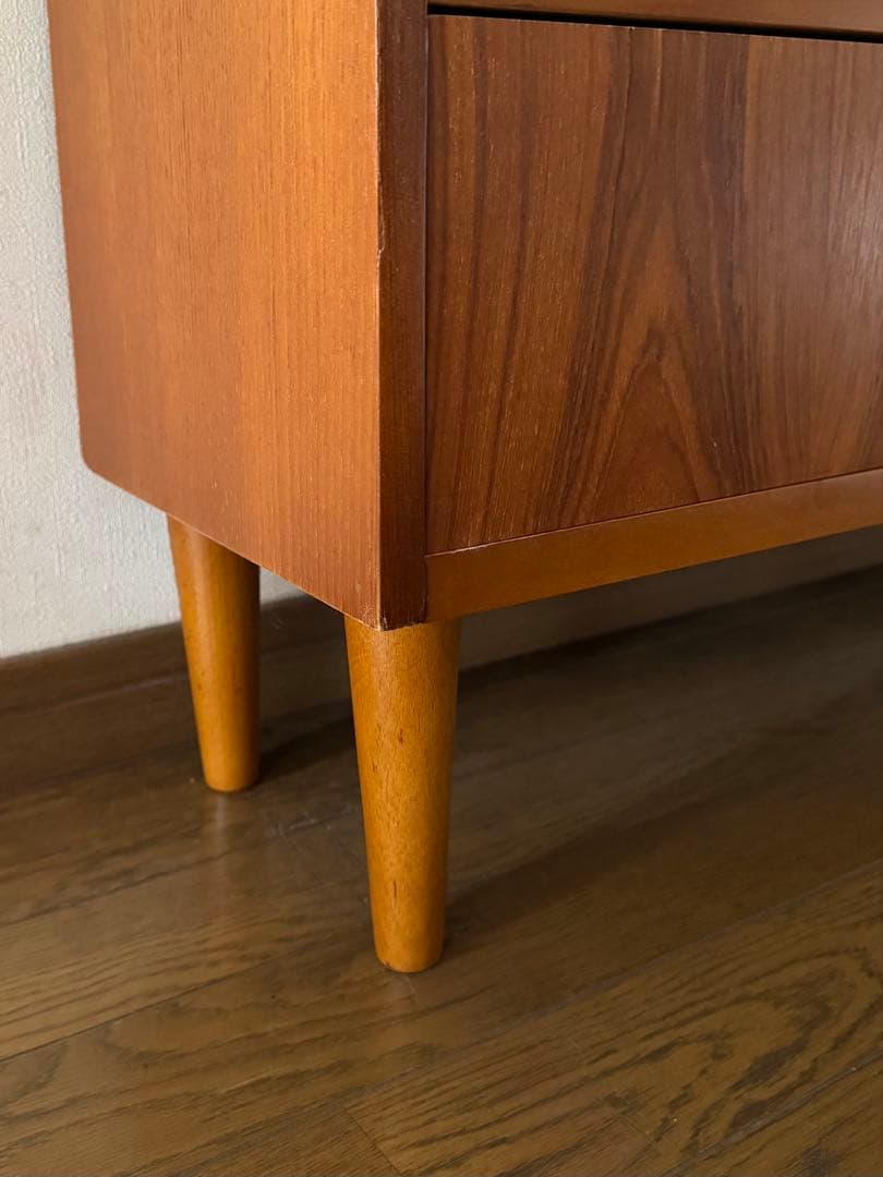 イギリス/ヴィンテージ/チーク材/ガラスキャビネット