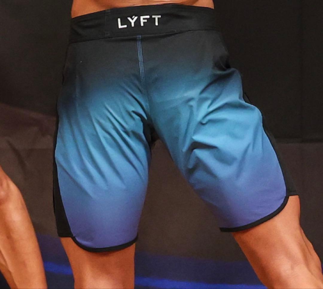 LYFT ボードショーツ　サーフパンツ　ウェスト修正済