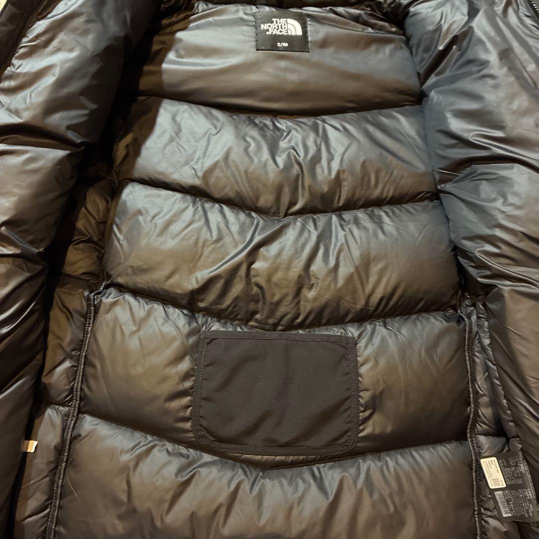 韓国限定　ノースフェイス　ダウンジャケット　　ブラック　Sサイズ