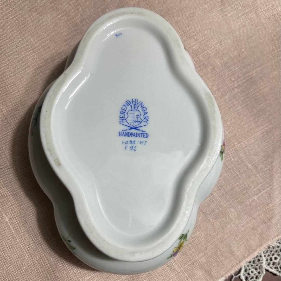 ヘレンド　うさぎボンボン入れ