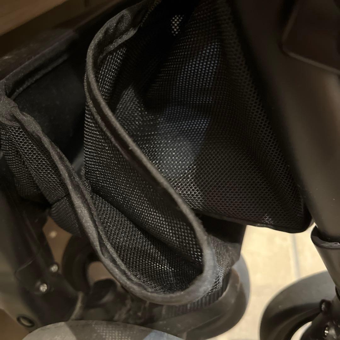 【美品】2024年モデル　アップリカ ラクーナエアー プラス コンパクト A