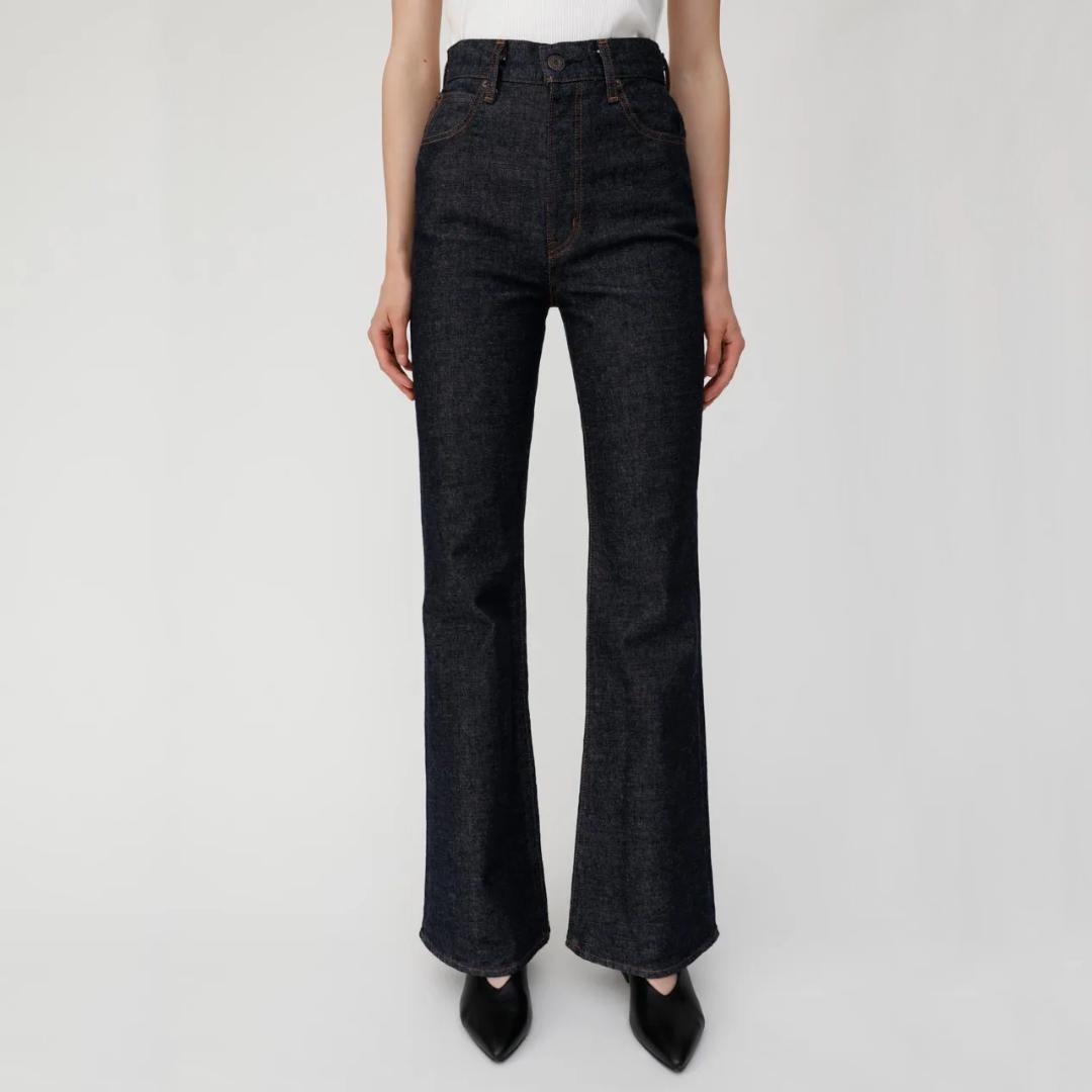 未使用級☆マウジー MVS フレアデニム W24 濃紺 ストレッチ ブーツカット