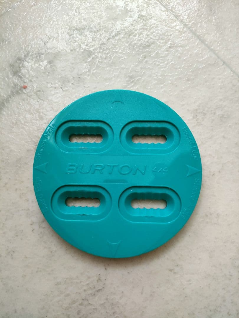 スノーボード・シューズ・ビンディングの3点セット ボードカバー付き