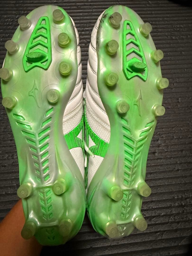 Mizuno Morelia Neo サッカーシューズ ホワイト/グリーン