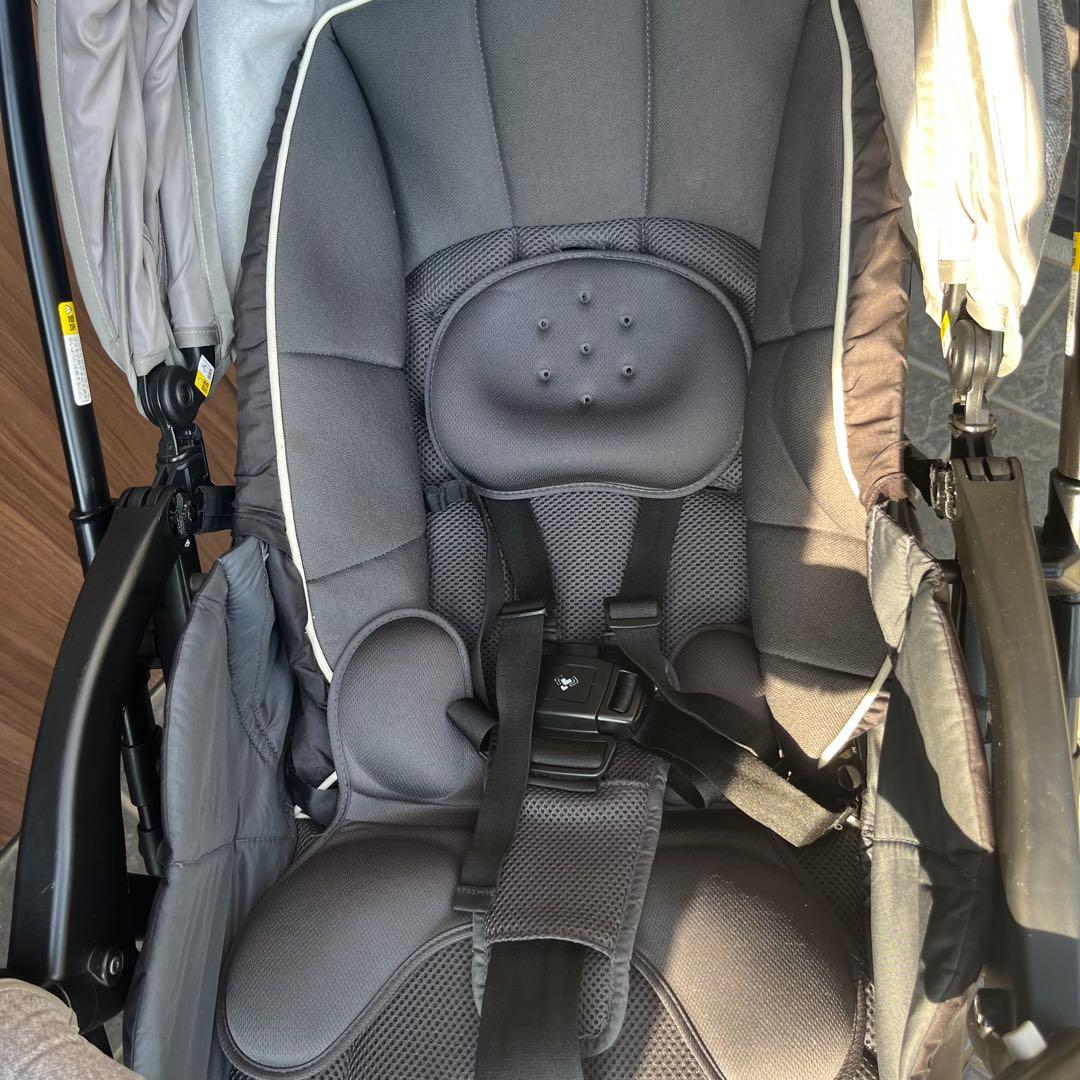 【美品】Aprica　ラクーナクッション　AC 2106241 両対面　レザー