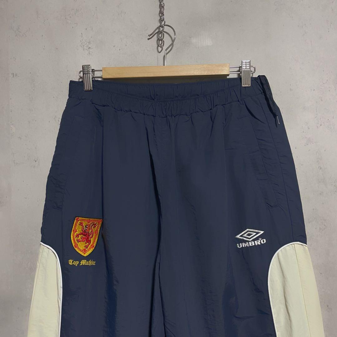 未使用　UMBRO× TOY MACHINE トラックパンツ ユニセックス