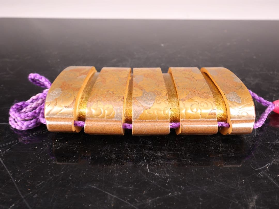 A508 鳳凰印籠 云草文 金蒔絵 無銘根付 時代物 提物【＾＃