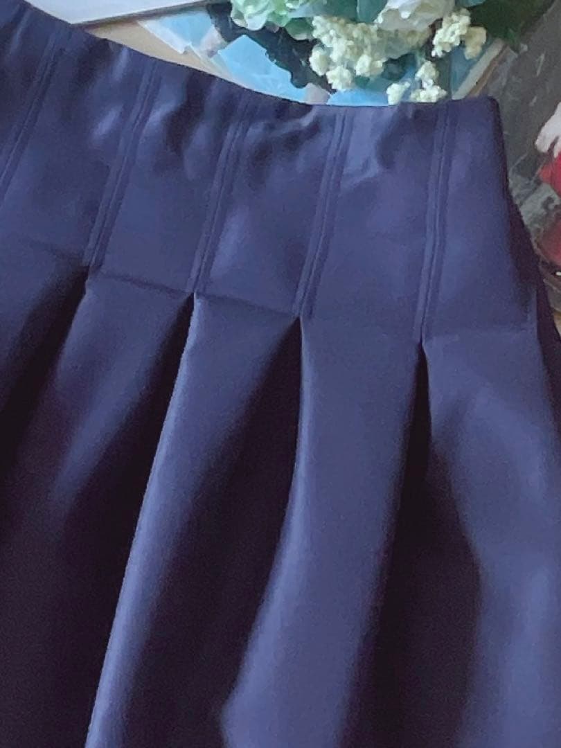 極美品！FOXEY絹ウールタックスカート 40 Rene foxey フォクシー