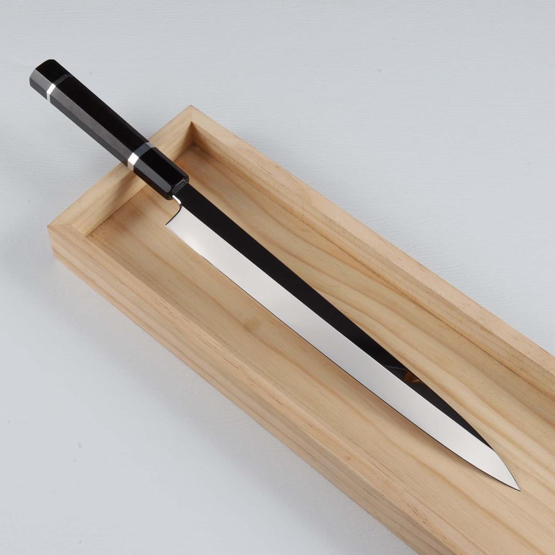 7348 柳刃包丁 鞘付き 尺 ウルトラ鏡面仕上げ 黒檀黒水牛角二本銀巻八角柄