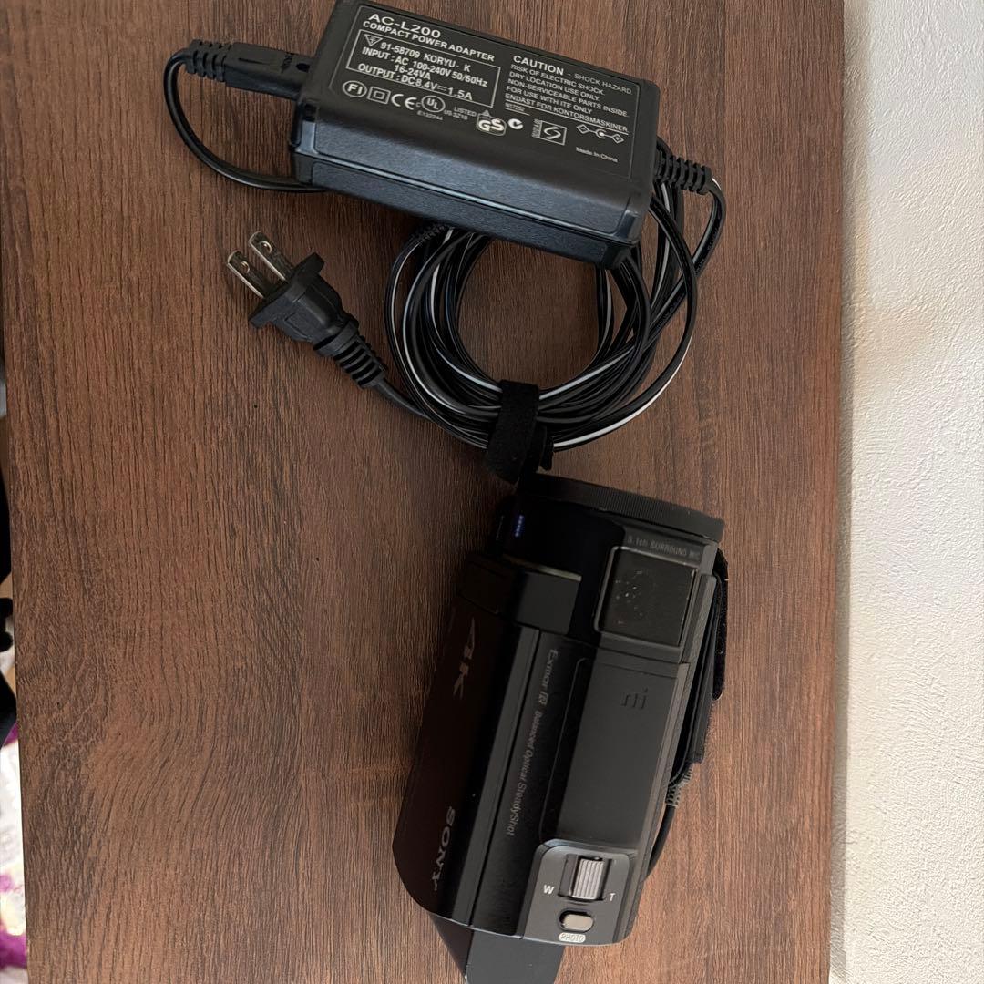 SONY ハンディカム　FDR-AX30