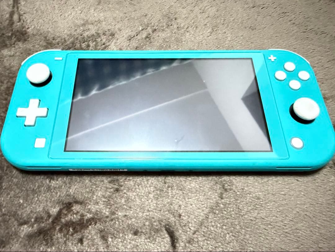 Nintendo Switch Lite + Pokémon Legends