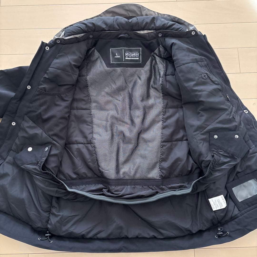 スノーボードウェア　上下セットLサイズ