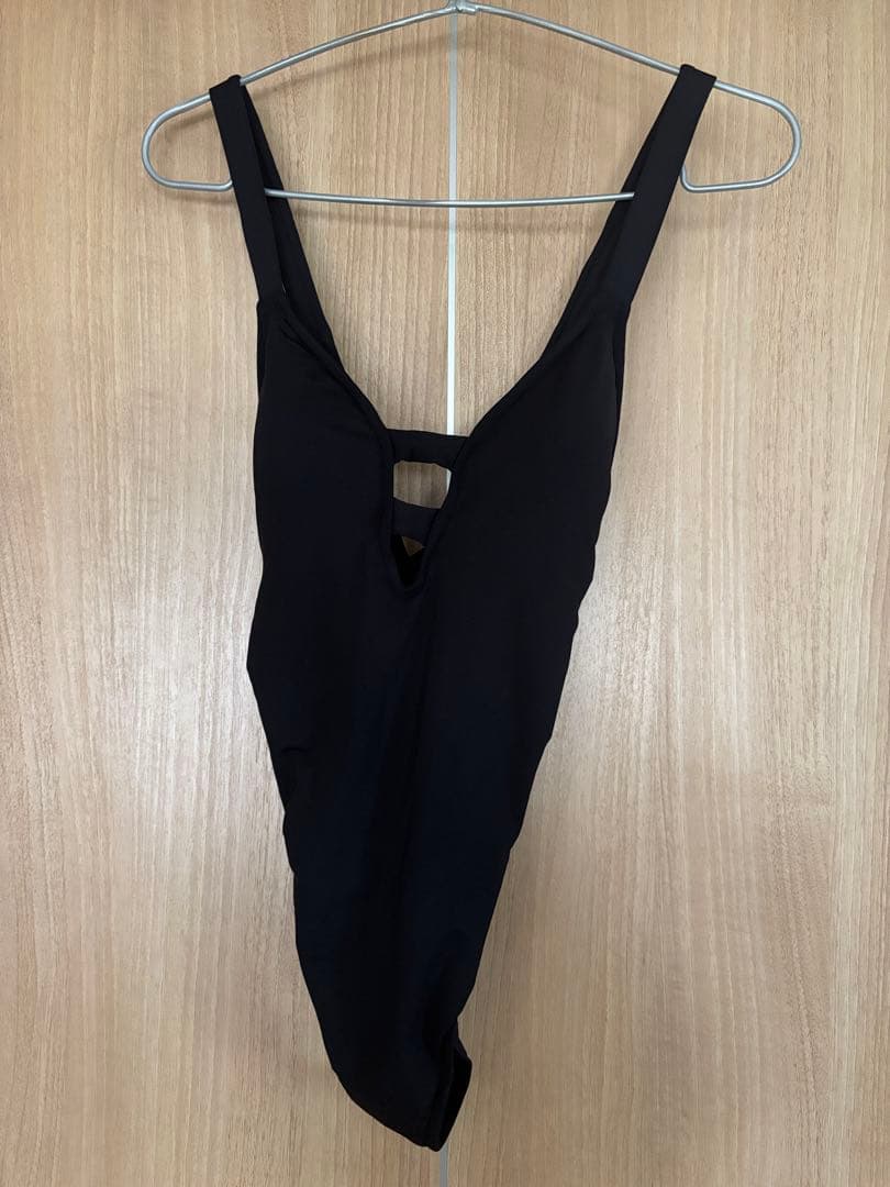 【未使用】seafolly ジジハデイッド広告モデル　ワンピース水着