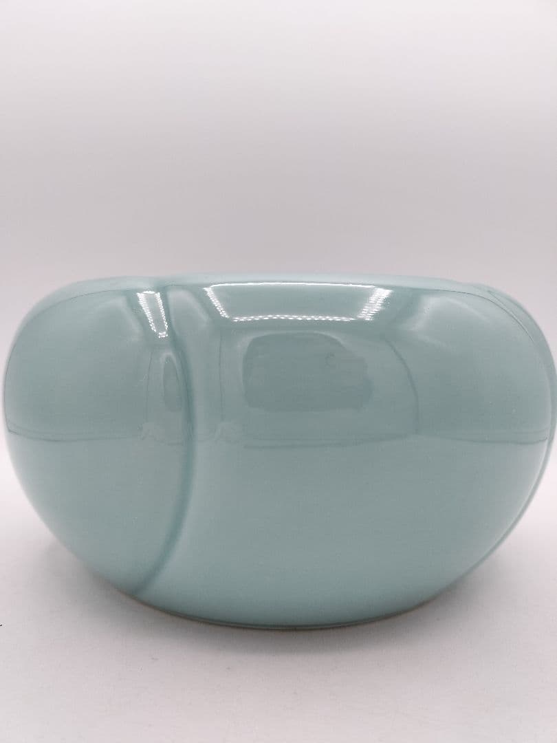 c911 水指 青磁捻梅 桜峰作 木箱 茶道具 古物