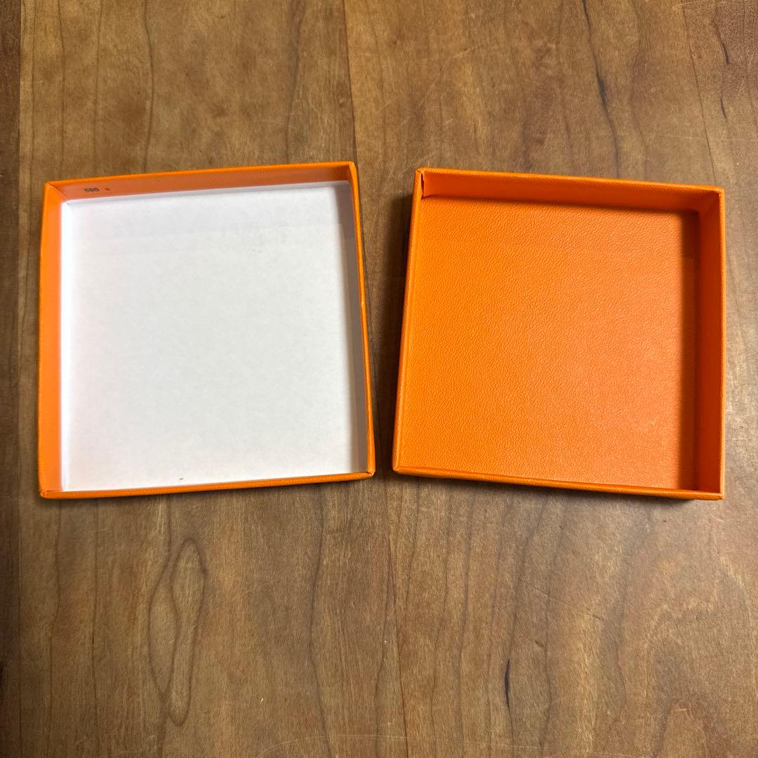 HERMES エルメス レザーブレスレット 編み込み ブルー 箱付き