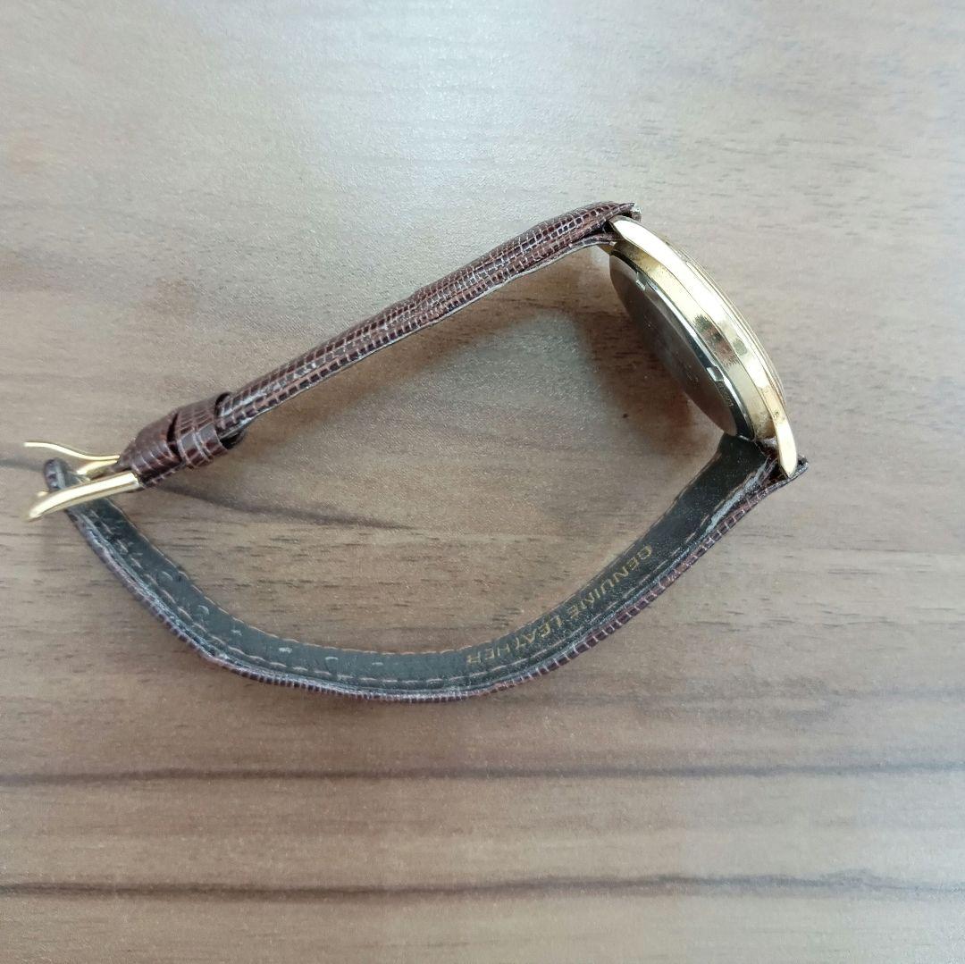 稼働　OMEGA クオーツ時計　ユニセックス ゴールド　ベルト社外品