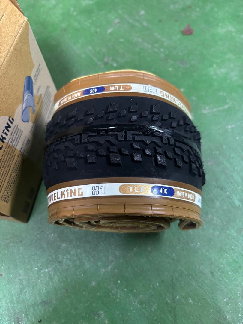 パーツ Panaracer GRAVELKING X1 40C TLR