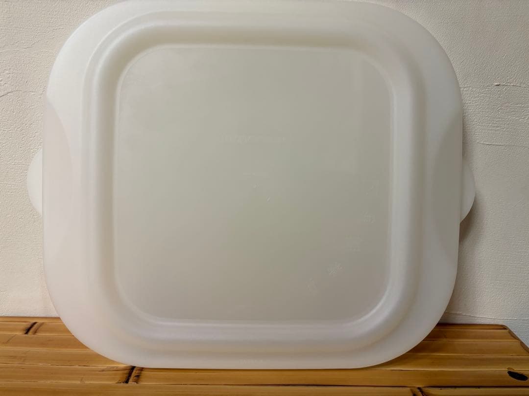 【新品】タッパーウェア　オーブンウェーブ　電子レンジ/オーブン調理可能 シール付