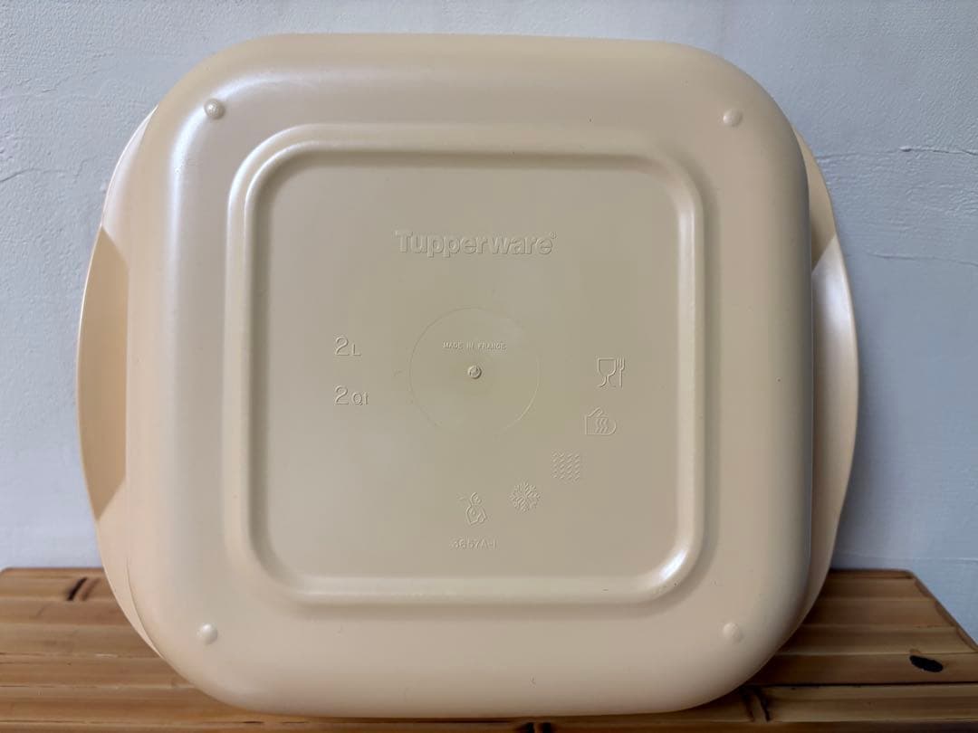 【新品】タッパーウェア　オーブンウェーブ　電子レンジ/オーブン調理可能 シール付