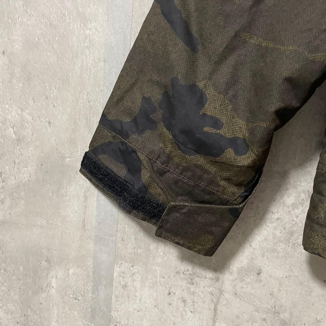 Burtonバートンスキーウェアスノーボードジャケットパーカー迷彩総柄カモフラ