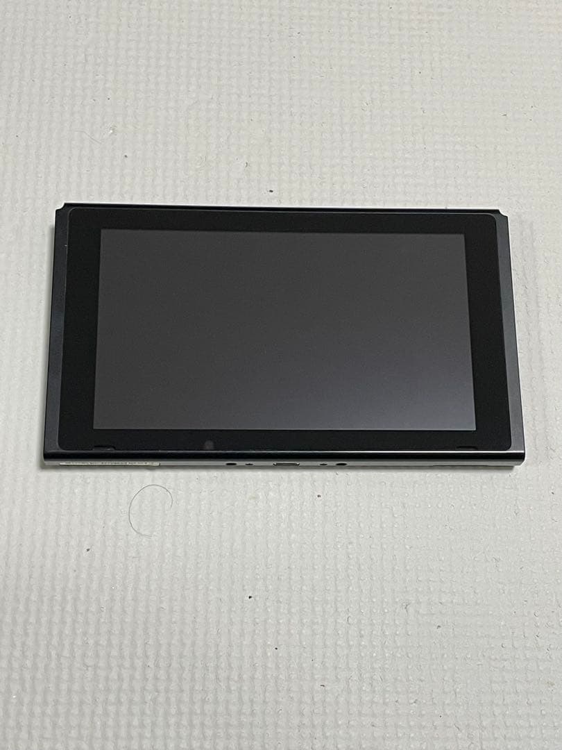 新型ニンテンドースイッチ 本体のみ NintendoSwitch 2019年製