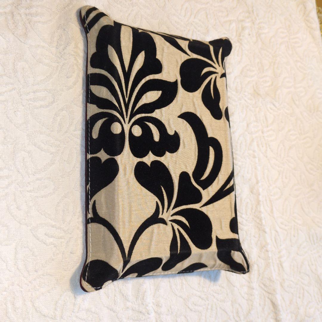 再お値下げしました。新品、未使用。カルトン、バーガンディ色のファブリックトレイ。