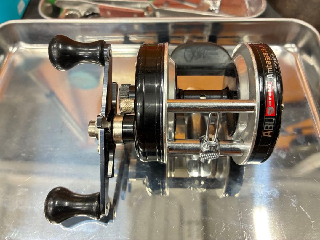 アブガルシア　アンバサダー5600C オールド　黒ベロ