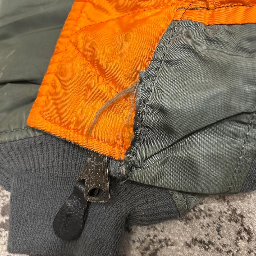 ALPHA 90s USA 黒タグ　MA-1 ミリタリージャケットL