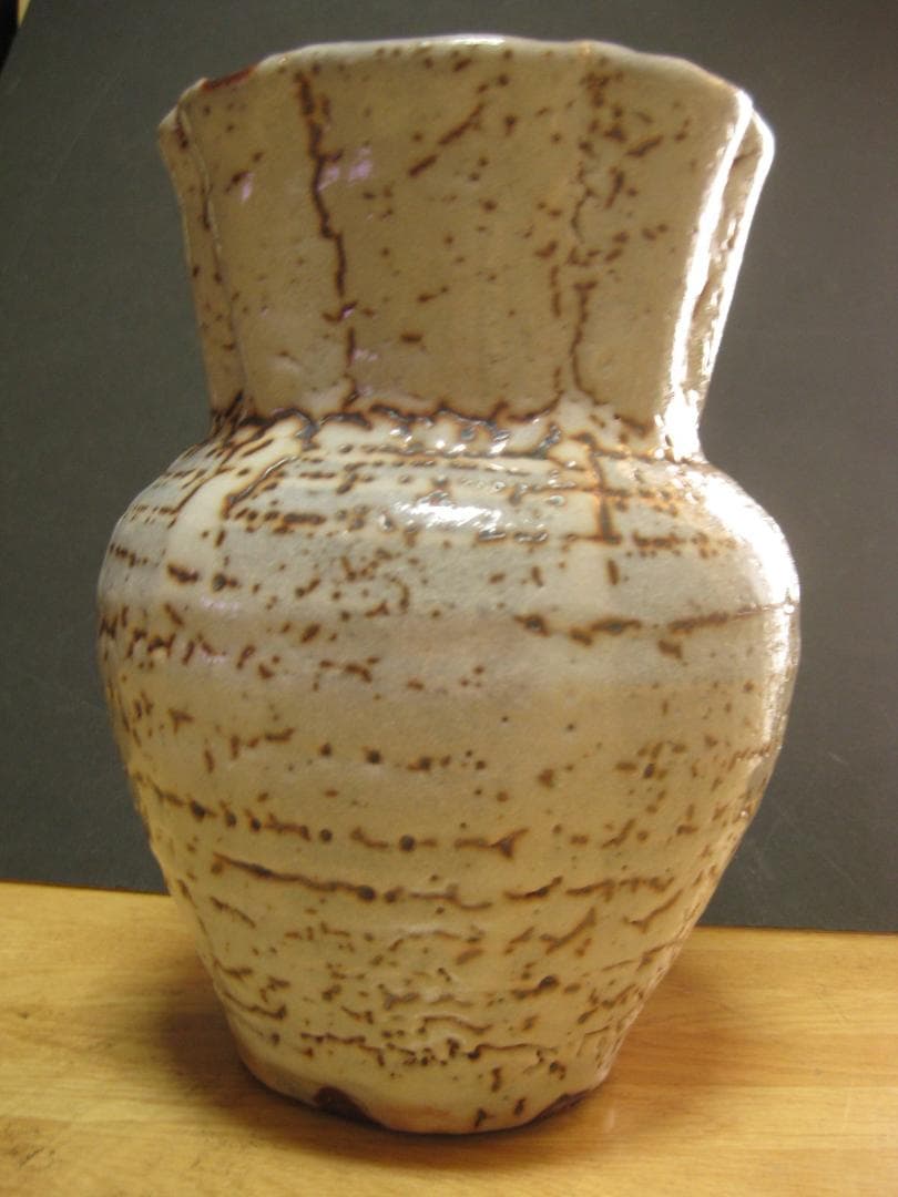 ひろ窯　藤井敬之・作　白釉志野焼花入　新品未使用